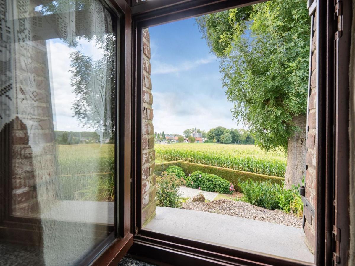 Stunning Holiday Home In Oombergen With Terrace And Garden Zottegem Esterno foto